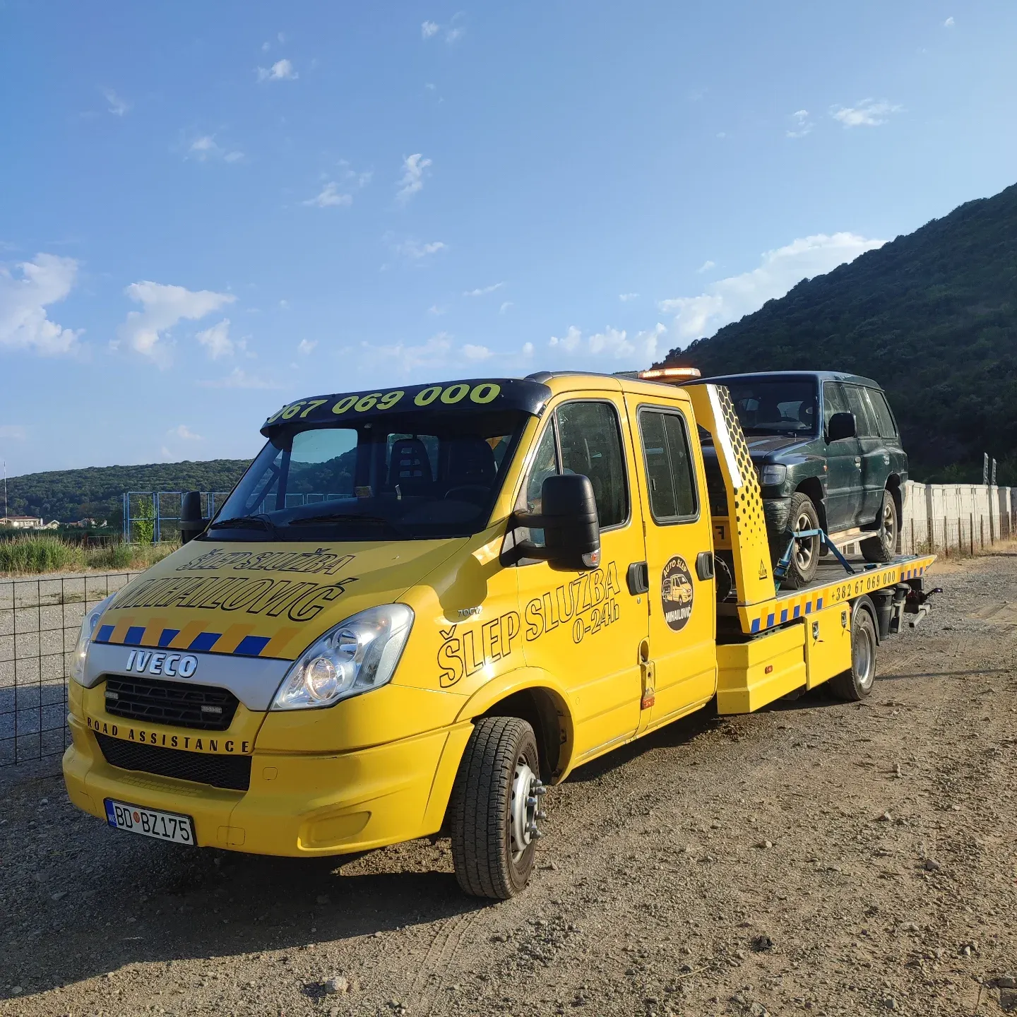 Šlepanje automobila u Budvi